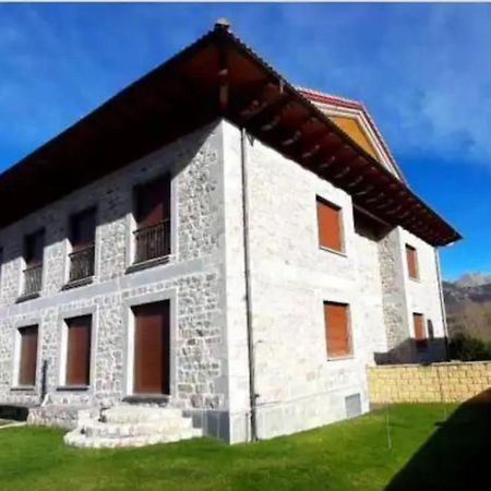 Montes De Lillo --Vut Le 625 Lägenhet Puebla de Lillo Exteriör bild